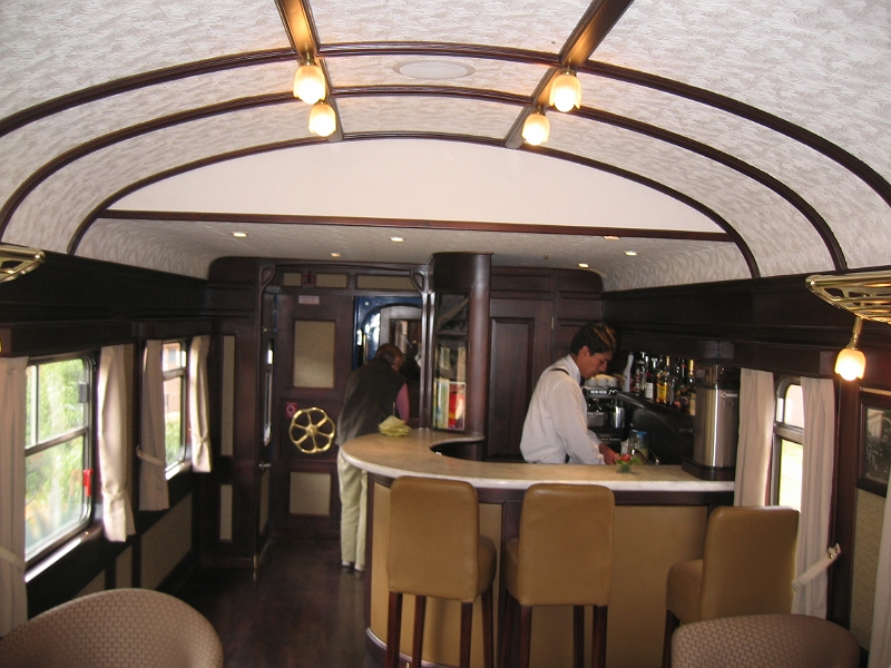 0806140009.JPG - Day 8, Saturday, June 14, enroute from Cuzco to Puna.